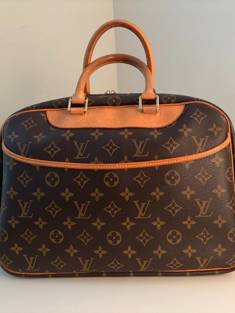 Louis Vuitton Monogram Deauville Vanity Bag-Excellent! Looks Unused!